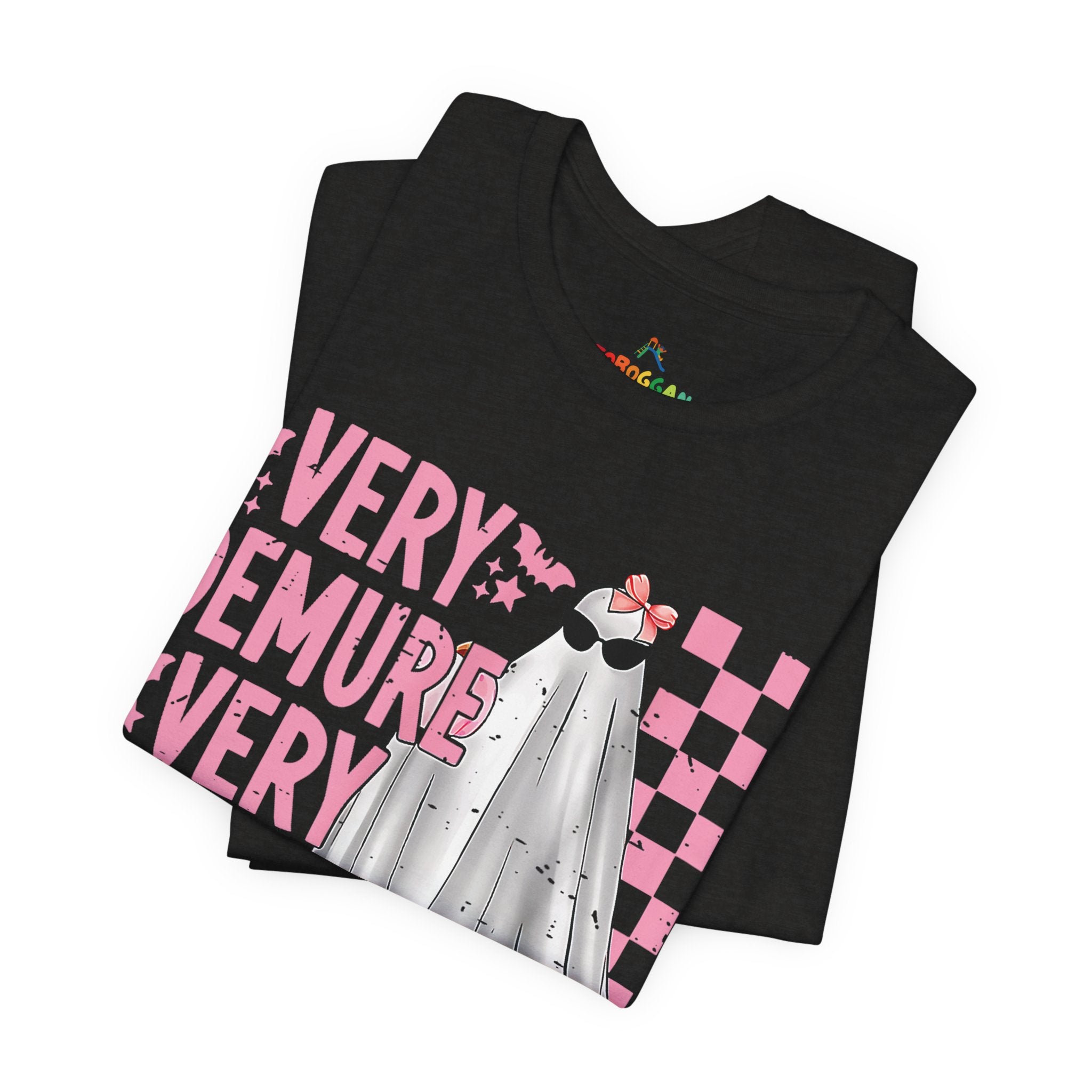 Very Demure Very Spooky - T-Shirt